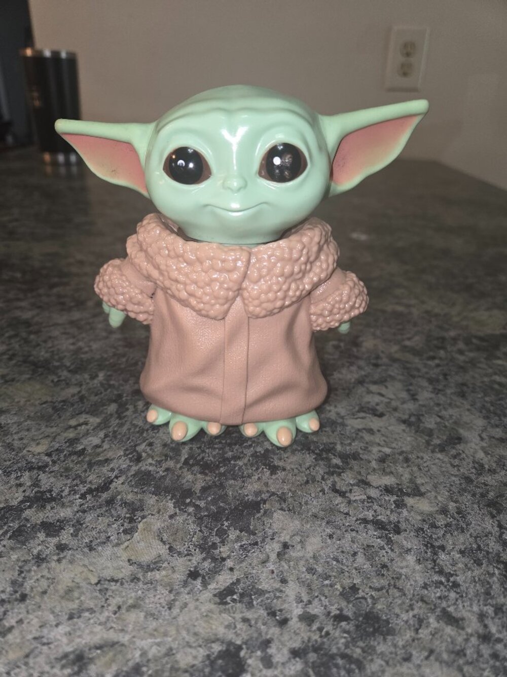 Disney Star Wars Baby Yoda Bop-it Game Works